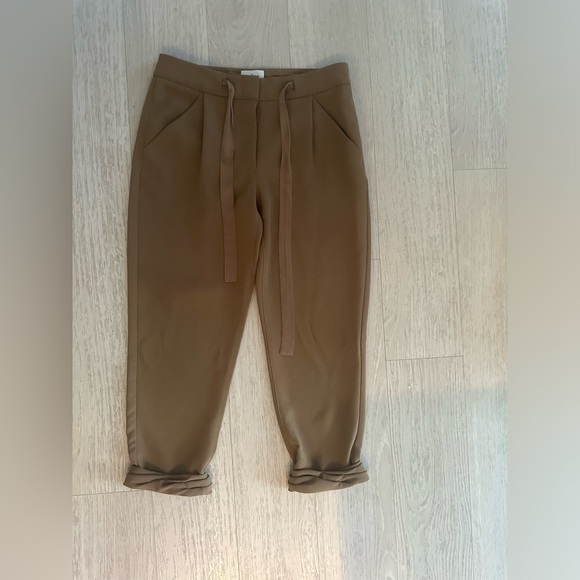Aritzia Women's Brown and Tan Trousers - Picture 2 of 4